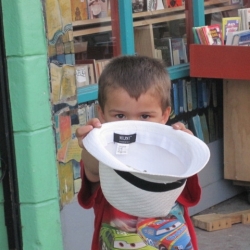 Open Buyepongo's lil helper!